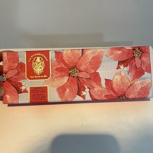 Brand new sealed La Florentina luxury soap set made in Italy vanilla/sandalwood